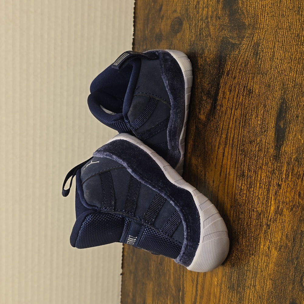 Baby Air Jordan 11 Retro 'Midnight Navy' Crib Bootie Soft Bottom Shoes Size 4c